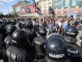 Марш равенства в Харькове забросали яйцами и мусором: из центра их вывела полиция