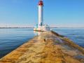 Воронцовский маяк и Одесский порт получили статус туристических объектов