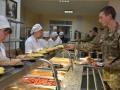 Более 400 продуктов в меню: боевые части ВСУ перешли на новую систему питания
