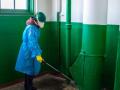 Кличко призывает киевлян чаще убирать подъезды в своих домах