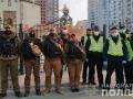 В Киеве возле храмов дежурят Нацгвардия и полиция