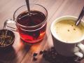 Медики не советуют пить в жару чай, кофе и алкоголь