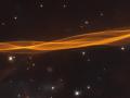 Hubble показал волну от взрыва сверхновой в созвездии Лебедя