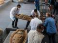 В Египте нашли сотню мумий в цветных саркофагах, которым 2500 лет