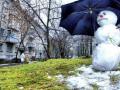 Украинцев предупреждают о гололедице, мокром снеге и дожде