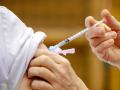 Две дозы COVID-вакцины получили почти 10% жителей Чили