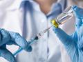 Вакцинація проти коронавірусу: вже 300 млн людей зробили щеплення