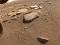 Марсоход NASA готовится добыть еще один образец грунта