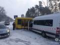 Поездки без правил: в Украине растет количество ДТП с маршрутками