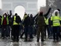 Протесты во Франции: в Париж стягивают силовиков