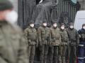 Аваков требует в Украине "тотальный полный карантин"
