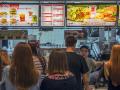 McDonald’s уберет консерванты и ароматизаторы из бургеров 