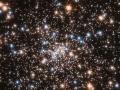 Астрономы нашли гигантское скопление маленьких черных дыр 