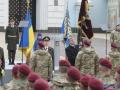 Украинские десантники сегодня заменили голубые береты на темно-бордовые - Порошенко