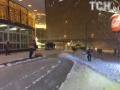 Снежный коллапс в Киеве: коммунальщики с Кличко всю ночь расчищали столицу