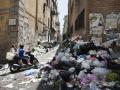 ЕС может ввести санкции против Италии из-за мусорного кризиса в Риме