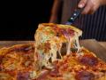 Швидка піца на сковороді: рецепт, у якому не потрібно розкачувати тісто