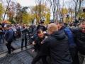 Митинг в Одессе перешел в потасовку: начальнику полиции разбили голову