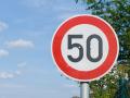 В Укравтодоре хотят заставить водителей снижать скорость до 50 км/ч перед переходами