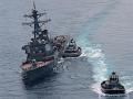 У берегов Японии буксир протаранил американский эсминец