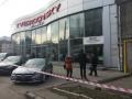 В Одессе бандиты захватили автосалон и взяли заложников - СМИ