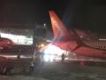 В аэропорту Канады столкнулись два самолета