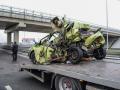 Под Киевом произошло серьезное ДТП, водитель в реанимации
