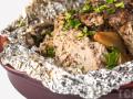М'ясо з овочами, запечене у фользі: рецепт святкової страви