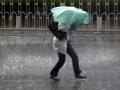Украинцев ожидает дождливый и ветреный понедельник