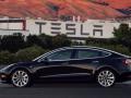 Tesla уже передала клиентам первые 30 электромобилей Model 3
