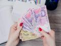 Зарплати не встигають за цінами: інфляція з'їдає збільшення реальних доходів українців