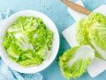 Сім рецептів салатів з пекінської капусти на всі смаки та випадки життя