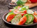 Головний міф про салат з огірків і помідорів спростовано
