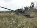 Росія до середини 2025 року вичерпає запаси старих танків і бойових машин, - аналітики