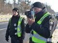 Водіям у Києві нагадали, де патрульні вимірюють швидкість: список вулиць