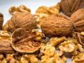 Як швидко почистити тверді волоські горіхи: ефективні способи