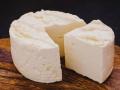 Домашній твердий сир: простий рецепт, з яким впорається куланір-початківець