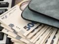 Скільки потрібно заробляти для комфортного життя в Україні: думка фінансиста