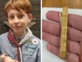 Хлопчик знайшов у полі золотий римський браслет, якому 2000 років