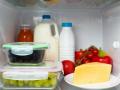 Як довго можна зберігати продукти у холодильнику та морозильній камері