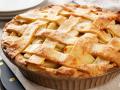 Класичний яблучний пиріг: простий рецепт