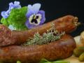 Приготування домашньої ковбаси зі свинини до Великодня: смакота на святковий стіл