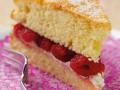 Королівський бісквіт "Вікторія": як приготувати відомий класичний десерт