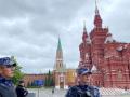 "Прикрилися" коронавірусом. У Москві дружинам солдатів РФ заборонили проводити мітинг