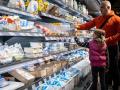 Які продукти харчування не подорожчають у 2025 році: ТОП-5 стабільних цін