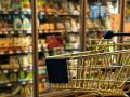 Ціни на продукти в Україні подекуди перевершили ЄС: що дорожче, а що дешевше