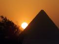 Таємниці піраміди: вчені нарешті відкриють загадкові двері всередині Хеопса