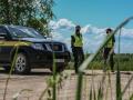 Латвія заборонила в'їзд автомобілів із білоруськими номерами з 16 липня