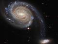 Телескоп Хаббл обнаружил пару ссорящихся галактик 