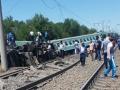 В Казахстане сошел с рельсов поезд, есть жертвы